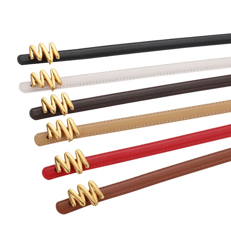 Ceintures fines pour femmes Éloïse en cuir de vachette noir, blanc, marron foncé, beige, rouge et marron clair, avec boucle dorée motif zigzag.