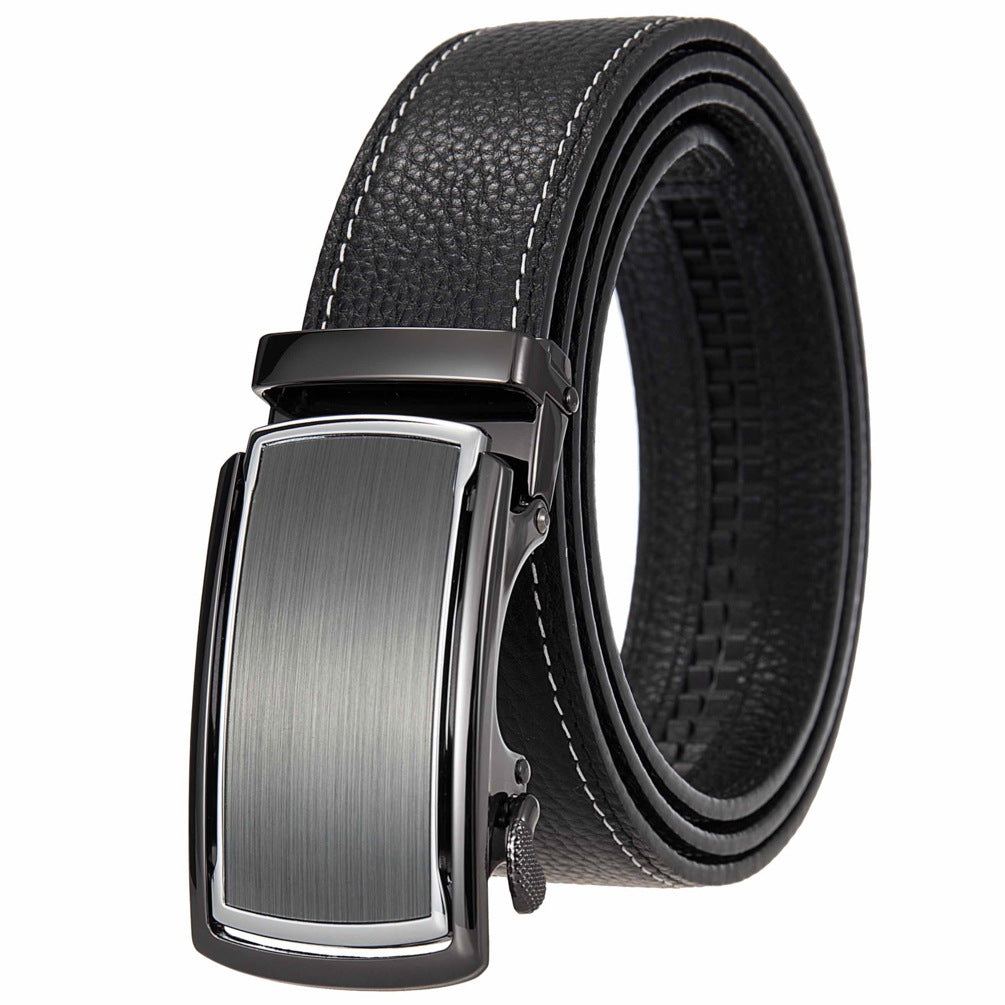 Ceinture homme Émile Or noire en cuir texturé avec boucle automatique rectangulaire argentée et nervurée, coutures blanches contrastantes.