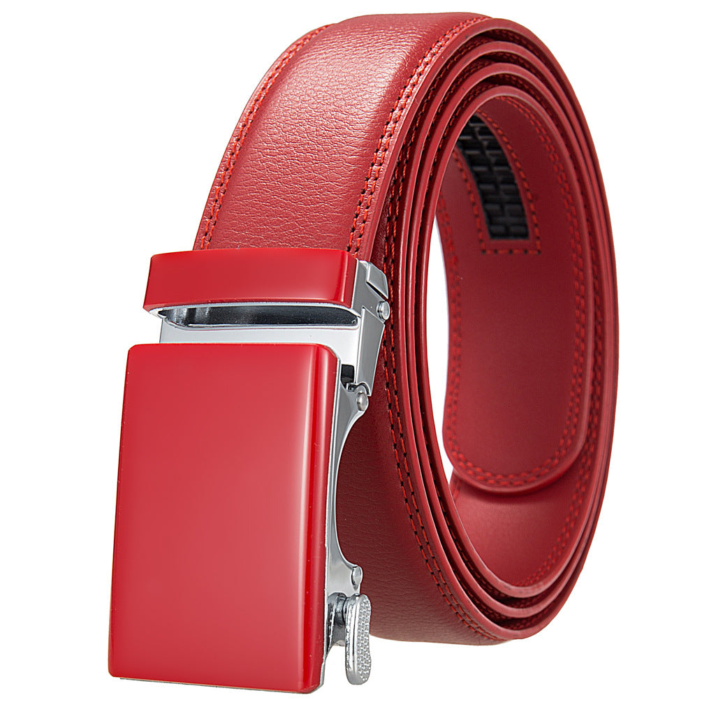 Ceinture Étoile 20 pour homme en cuir rouge avec boucle rectangulaire argentée mate et rouge.