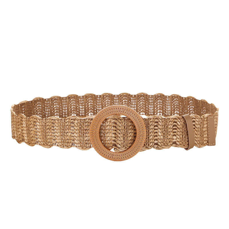 Ceinture Eulalie pour femme en paille tressée beige, large de 4 cm, avec une boucle ronde décorative en plastique ton sur ton et une texture ajourée.