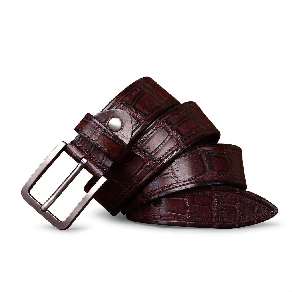 Ceinture homme Fontenoy en cuir pleine fleur marron avec gaufrage crocodile, boucle ardillon rectangulaire en métal argenté satiné