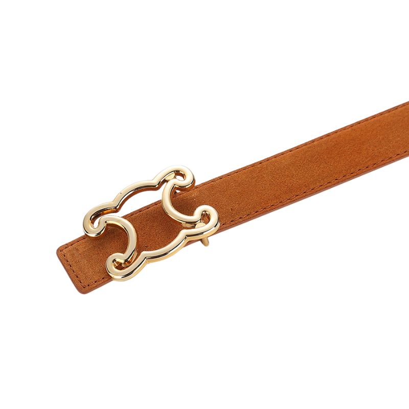Ceinture en cuir suédé marron caramel pour femme, modèle Justine, avec une boucle dorée décorative au design baroque.