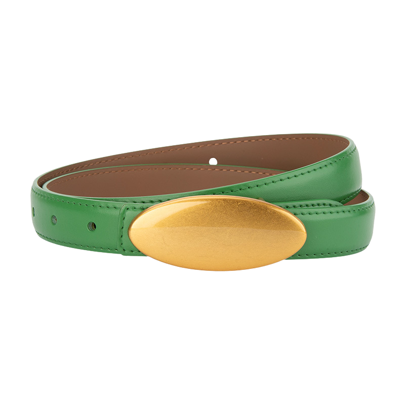 Ceinture femme Lætitia en simili cuir vert clair avec boucle ovale dorée mate.