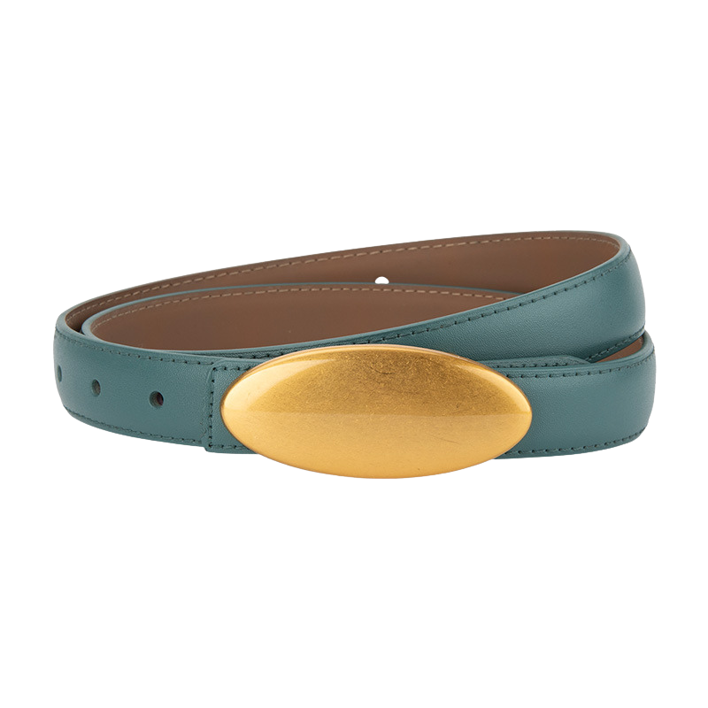 Ceinture femme Lætitia en simili cuir bleu canard avec une boucle ovale dorée mate, style bohème et vintage.