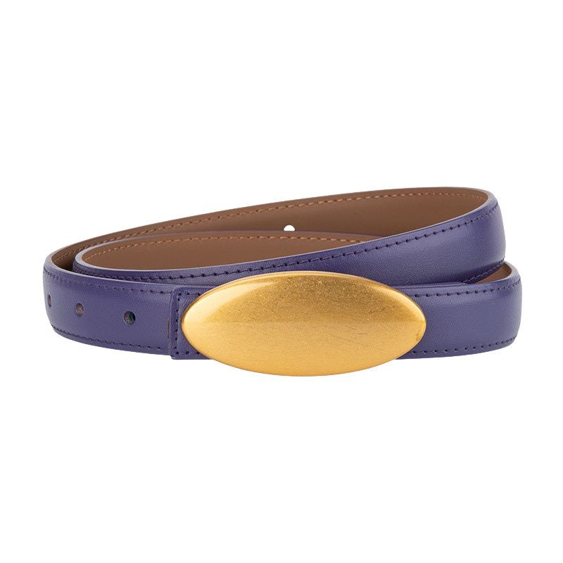Ceinture femme Lætitia en simili cuir violet avec une boucle ovale dorée mate. Largeur de 4 cm.