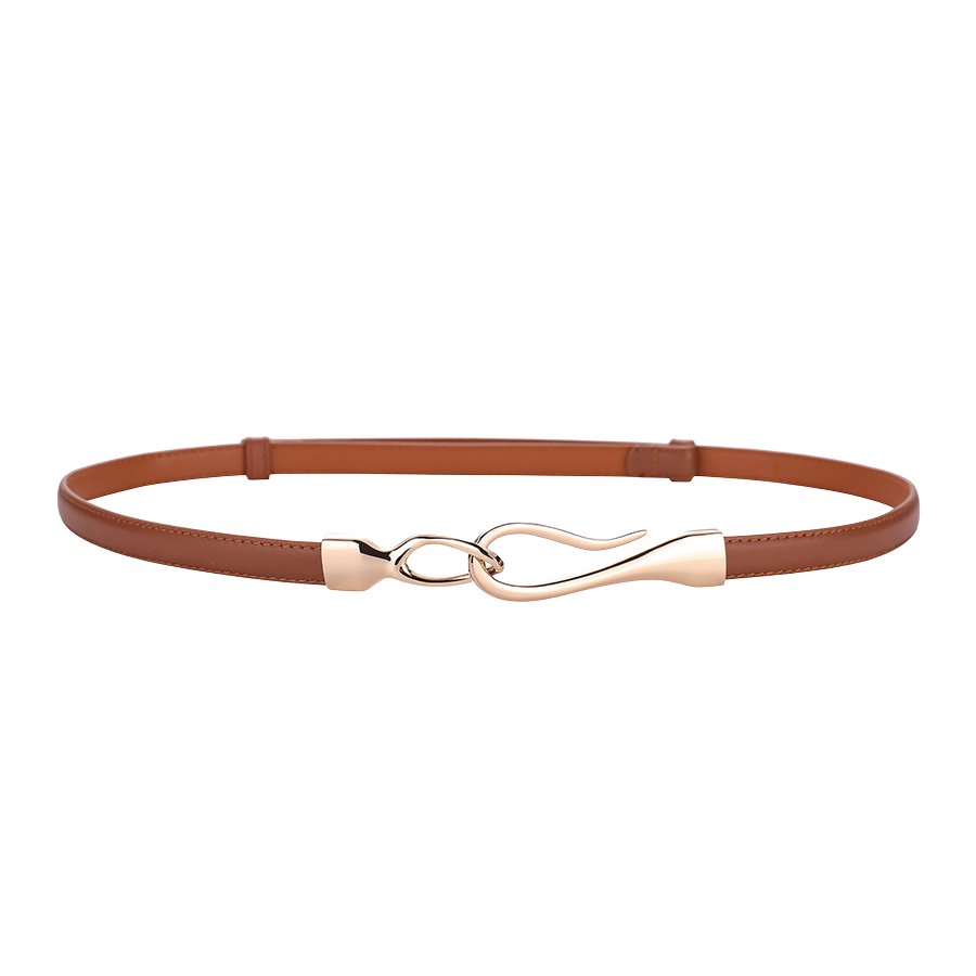 Ceinture Louane fine en cuir marron clair avec boucle dorée asymétrique en forme de crochet.