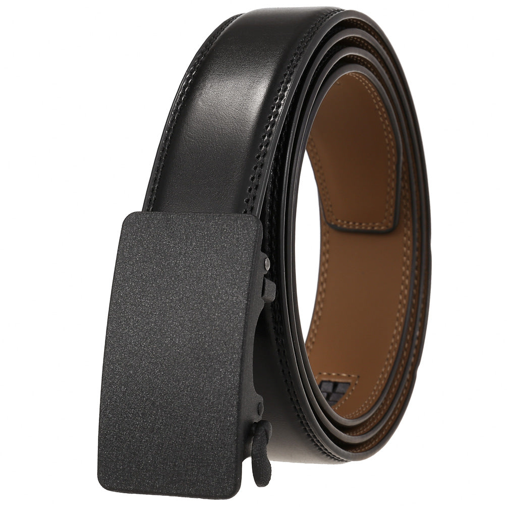 Ceinture Moscou 95 noire en cuir de vachette refendu avec boucle automatique rectangulaire en métal noir. Largeur fine de 3,1 cm, idéale pour un style habillé ou décontracté.