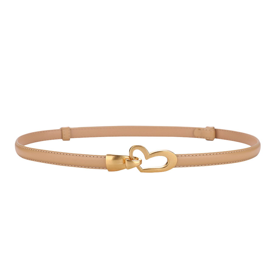Ceinture fine beige en cuir pour femme, modèle Myosotis, avec une boucle dorée en forme de cœur.
