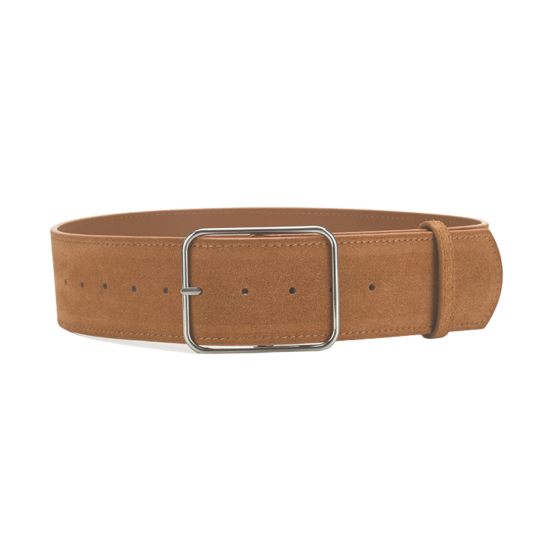 Ceinture large en daim marron clair modèle Ninette avec boucle carrée argentée, style rétro
