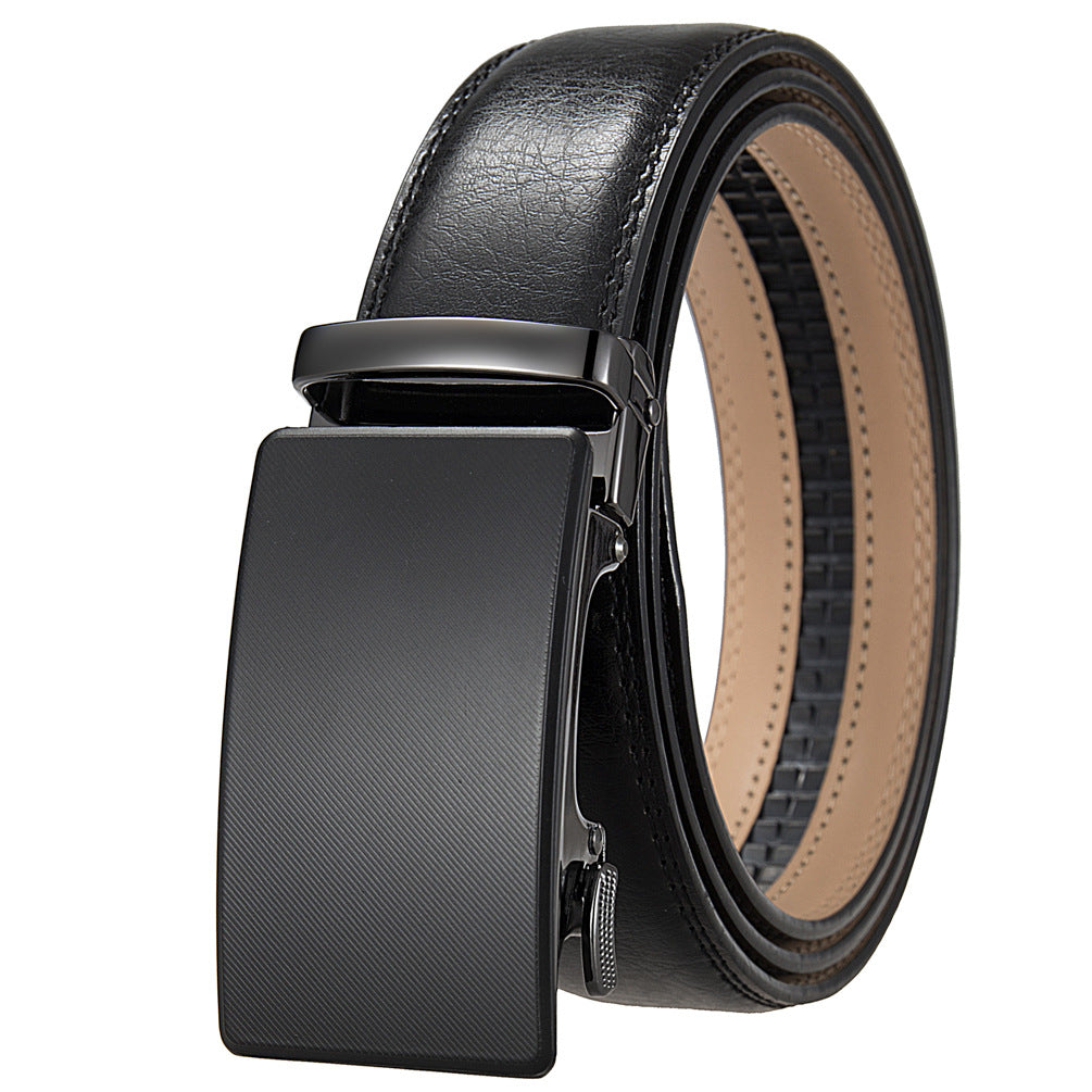 Ceinture homme Nino Lux 60 en cuir noir avec boucle automatique rectangulaire noire texturée.