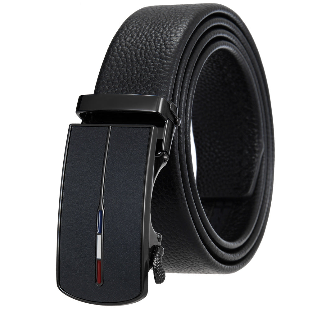 Ceinture pour homme Noé Art en cuir noir avec boucle automatique rectangulaire argentée ornée d'un motif tricolore subtil. #fullwidth