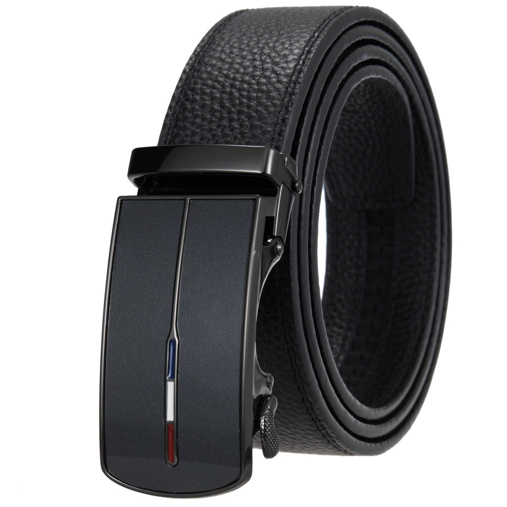 Ceinture pour homme Noé Art noire avec boucle automatique rectangulaire argentée ornée d'un motif tricolore subtil et d'une texture de cuir grainé.