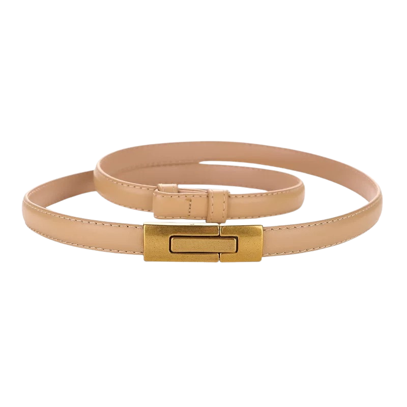 Ceinture fine Nymphe beige en cuir pour femme, avec boucle rectangulaire dorée et fermoir double crochet.
