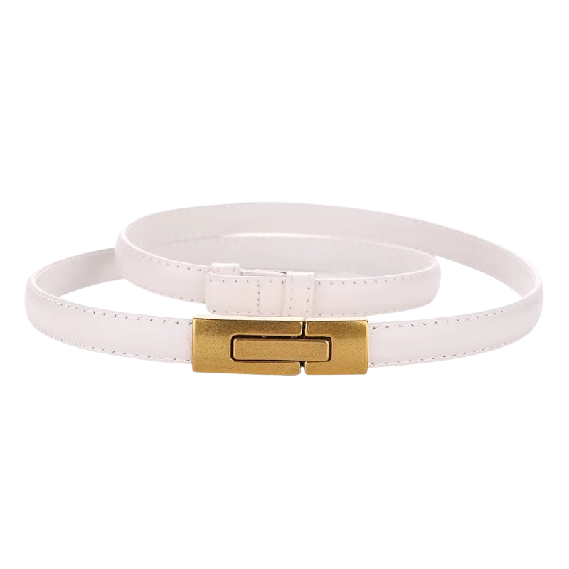Ceinture fine Nymphe en cuir blanc pour femme, avec une boucle rectangulaire dorée.