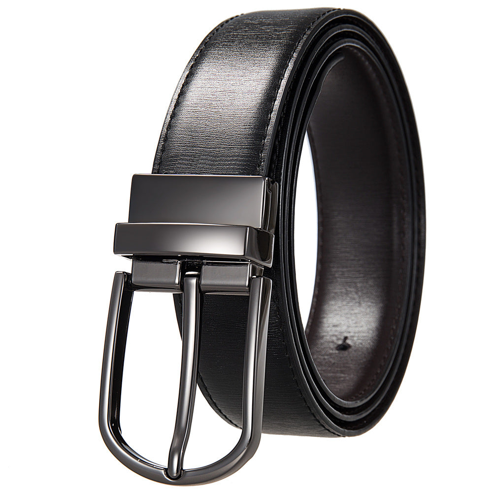 Ceinture homme Olive en cuir de vachette noir texturé avec boucle ardillon argentée. #fullwidth