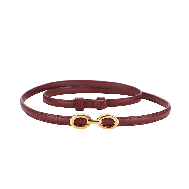 Ceinture fine en cuir bordeaux pour femme, modèle Onirique, avec une boucle dorée décorative de type gourmette double ovale