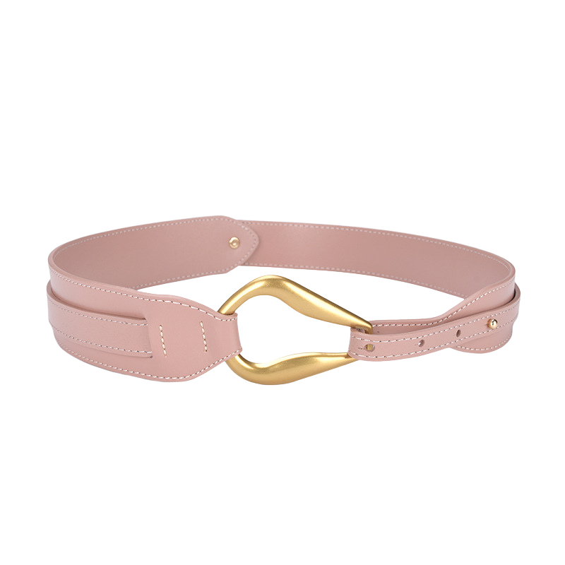 Ceinture femme Orchidée rose en cuir verni avec boucle dorée incurvée et ardillon.