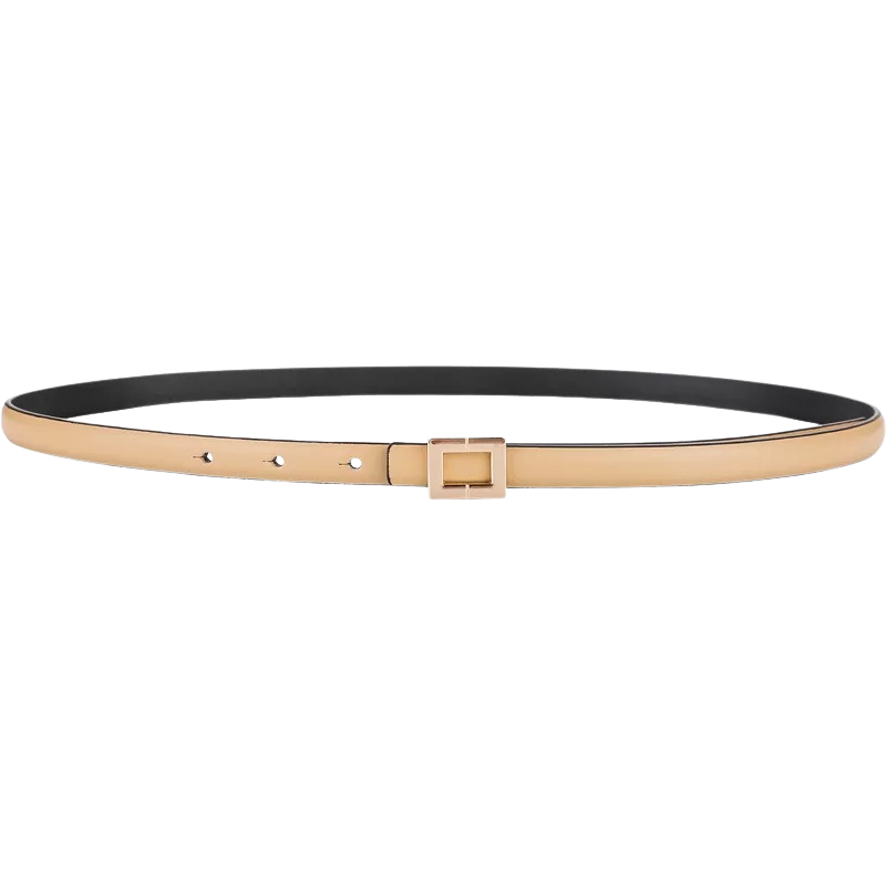 Ceinture fine en cuir nubuck beige pour femme, modèle Ornement, avec boucle carrée dorée minimaliste et fermeture par crochet clou métallique.