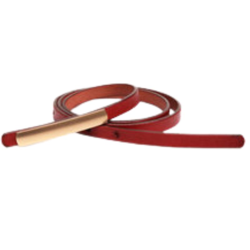 Ceinture fine rouge pour femme, modèle Pureté, avec boucle rectangulaire dorée, design minimaliste coréen.