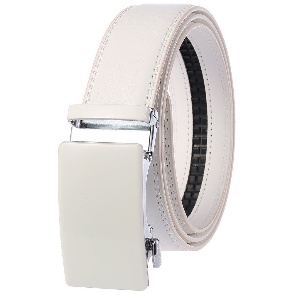 Ceinture homme Renoir blanche en cuir refendu avec boucle automatique rectangulaire en alliage métallique. Largeur 3,5 cm, ajustable 110-130 cm.