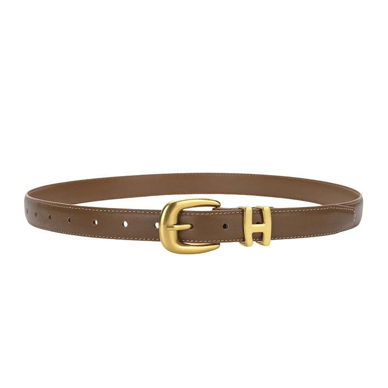 Ceinture pour femme Rêveuse en cuir marron avec boucle ardillon dorée et initiale H, couture contrastante et finition lisse.