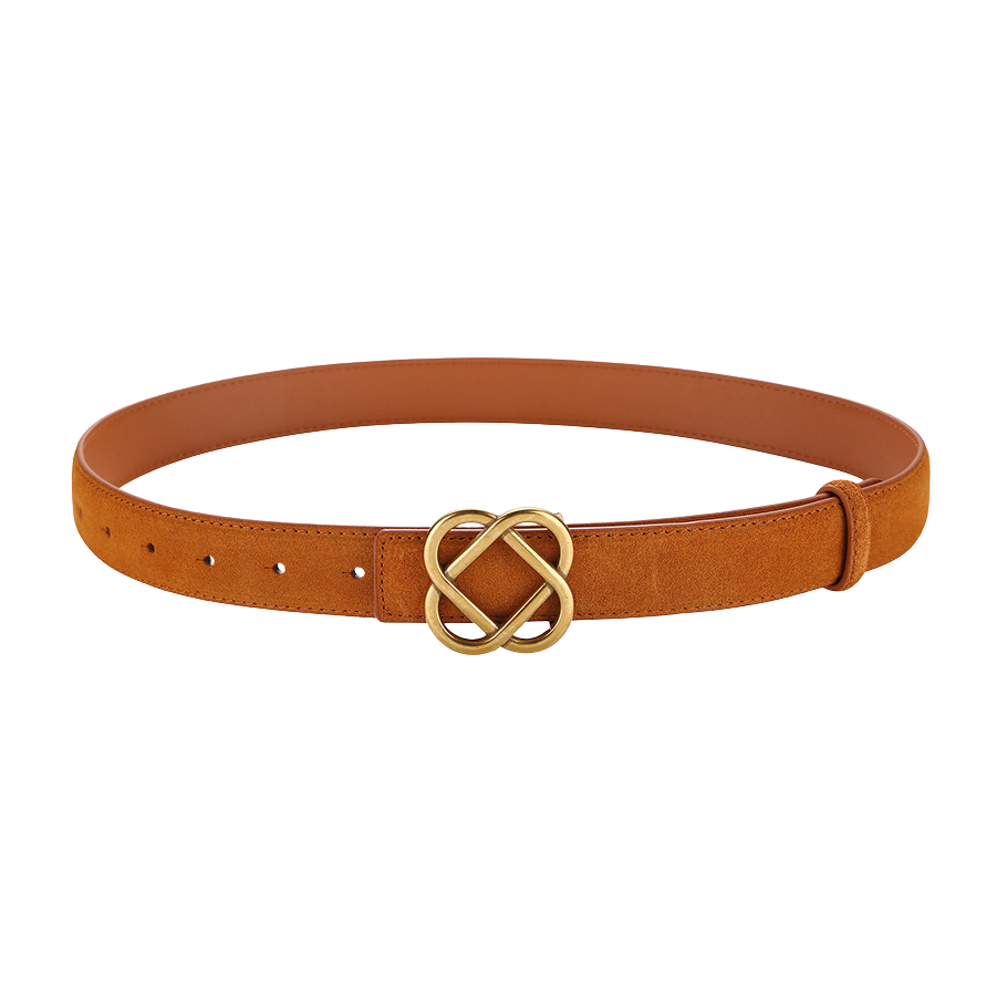 Ceinture Sensuelle en suède camel avec boucle dorée en forme de nœud. #fullwidth