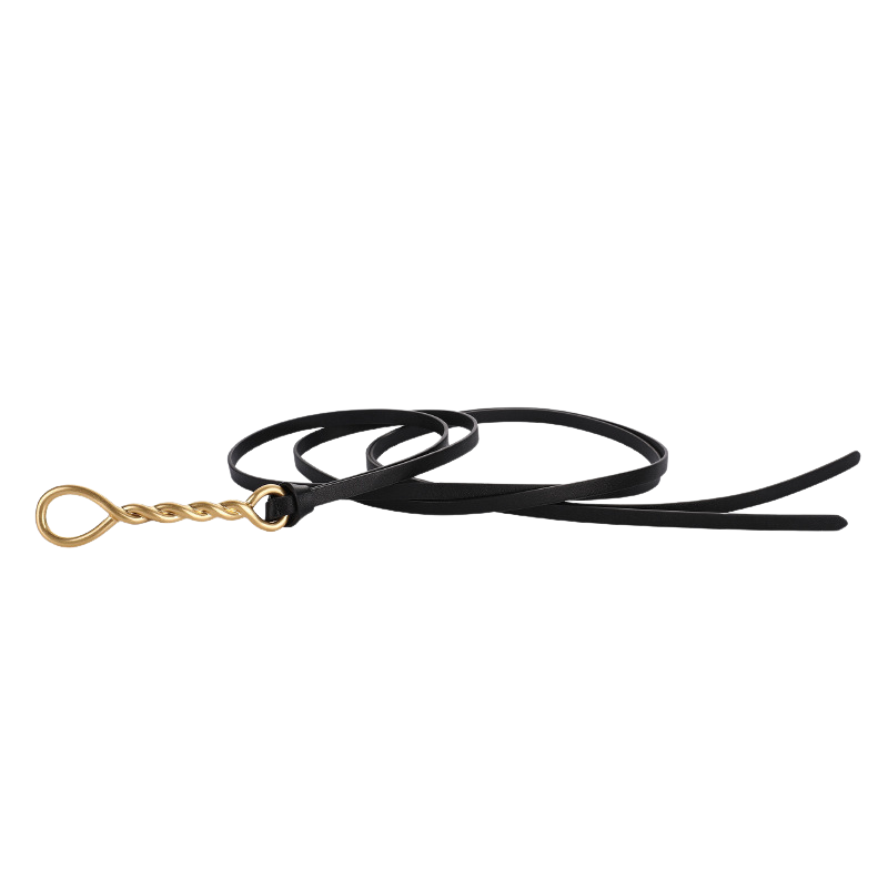 Ceinture fine noire Séraphine en cuir de vachette avec un fermoir torsadé doré.