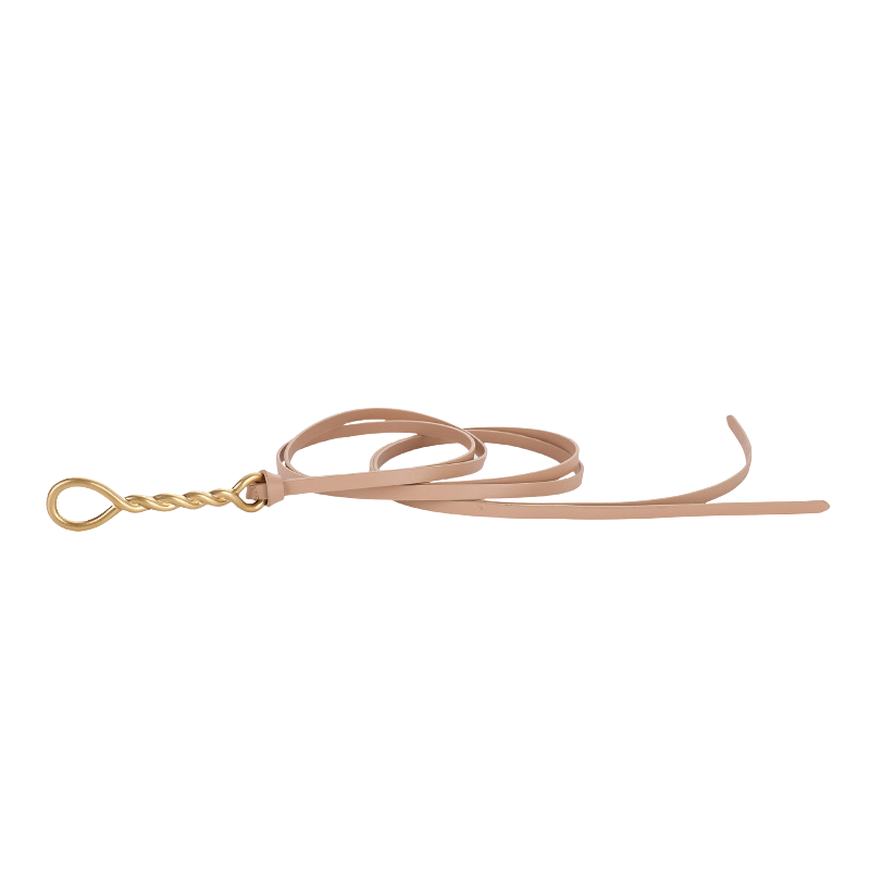 Ceinture Séraphine beige en cuir de vachette refendu avec une boucle torsadée dorée, idéale pour structurer vos tenues avec élégance.