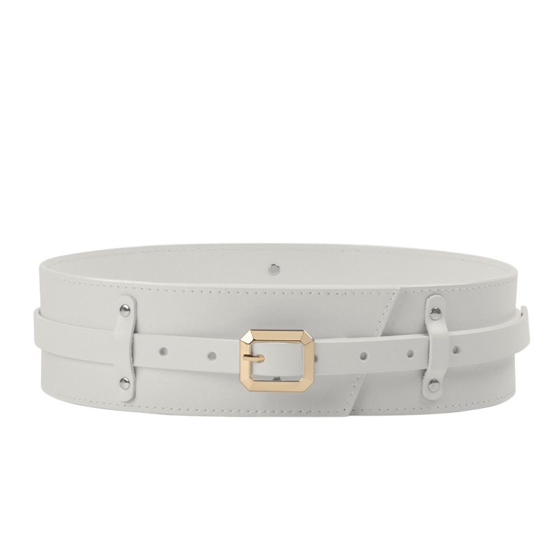 Ceinture large blanche en cuir pour femme, modèle Solène, avec boucle ardillon carrée dorée, style corset vintage.