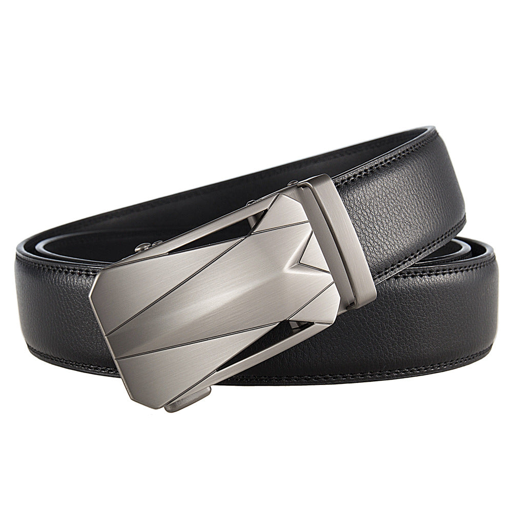 Ceinture homme Tom Cuir noire avec boucle rectangulaire métallique argentée au design géométrique.