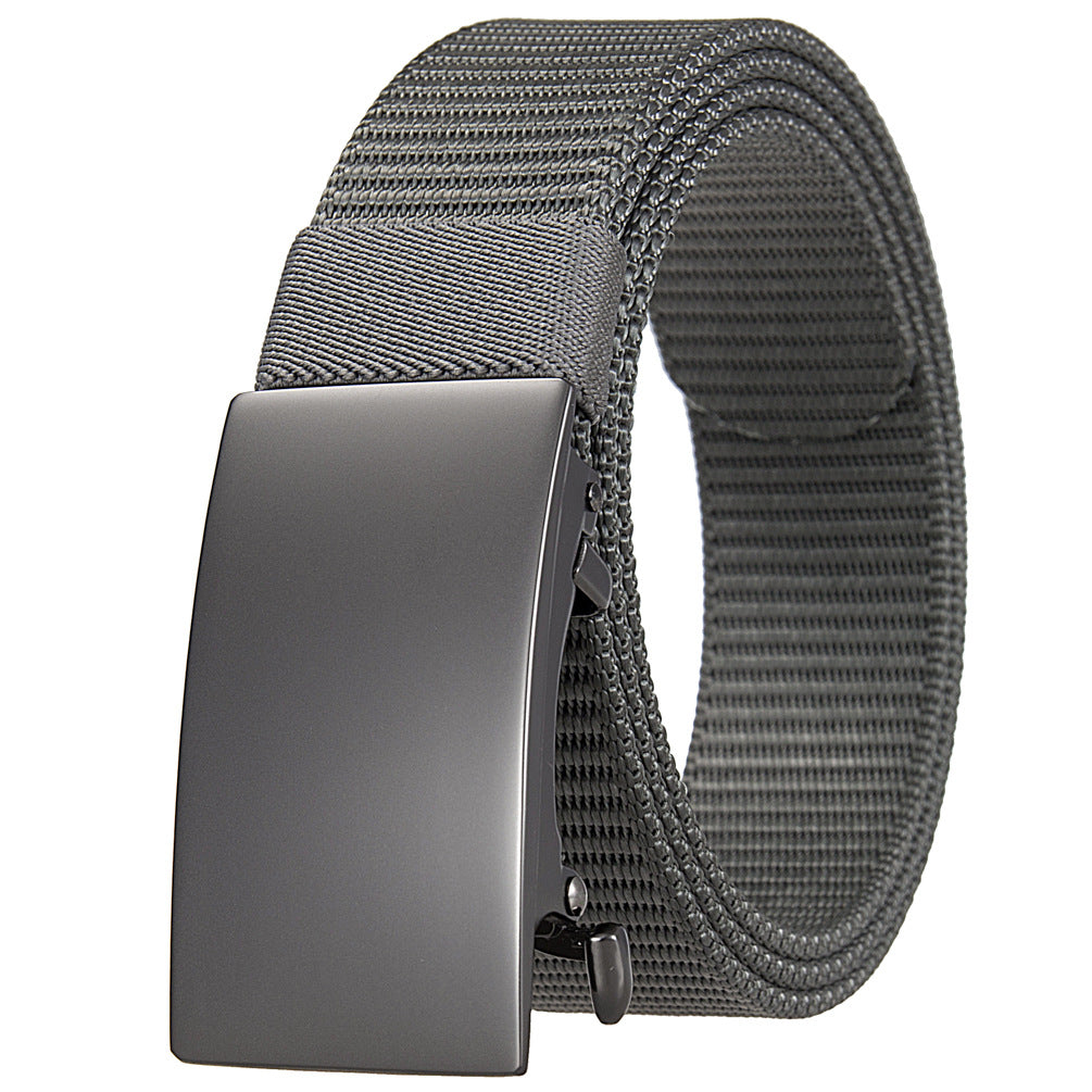Ceinture Tresson grise pour homme avec boucle automatique rectangulaire en alliage et lanière tressée en tissu.