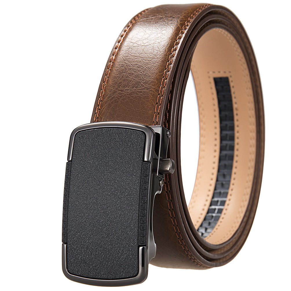 Ceinture homme Tuilerie 60 en cuir marron avec boucle automatique noire et détails gravés
