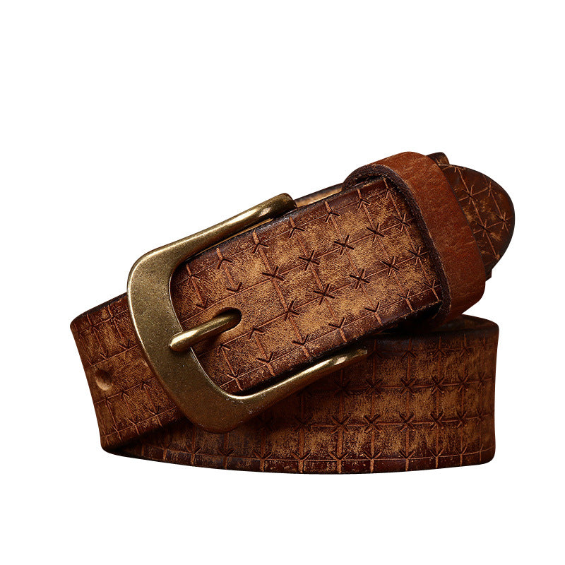 Ceinture homme Turenne en cuir de vachette pleine fleur avec motif géométrique gaufré, patine vieillie et boucle ardillon arrondie en cuivre finition dorée antique