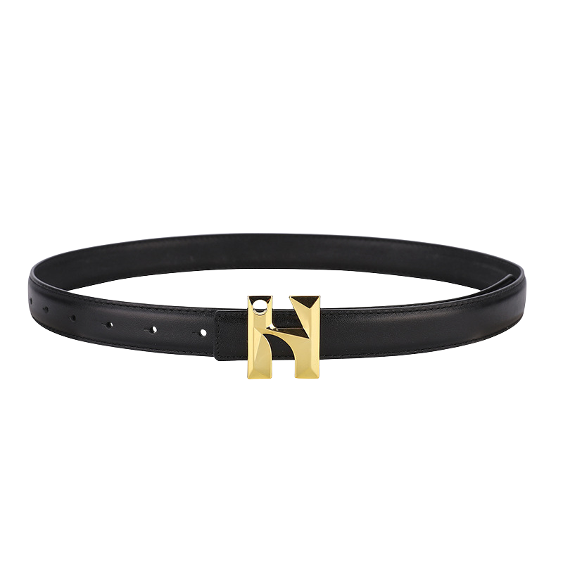 Ceinture Vénusté noire en cuir pour femme avec boucle dorée en forme de H.