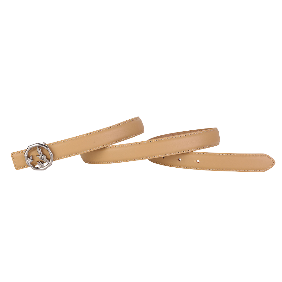 Ceinture femme Violette en cuir beige avec boucle ronde argentée ornée d'une feuille.